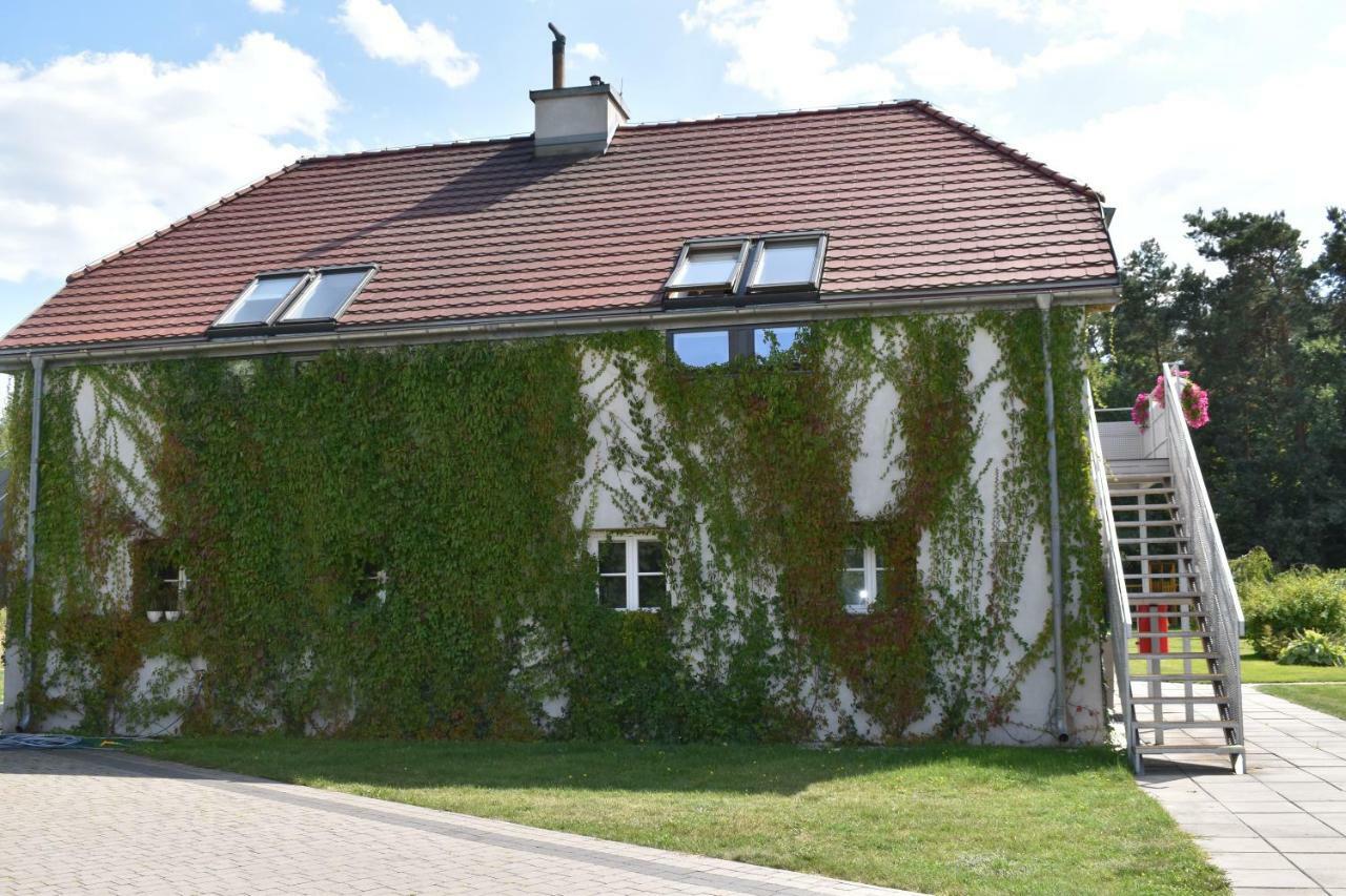 فندق Eco Nieborów المظهر الخارجي الصورة