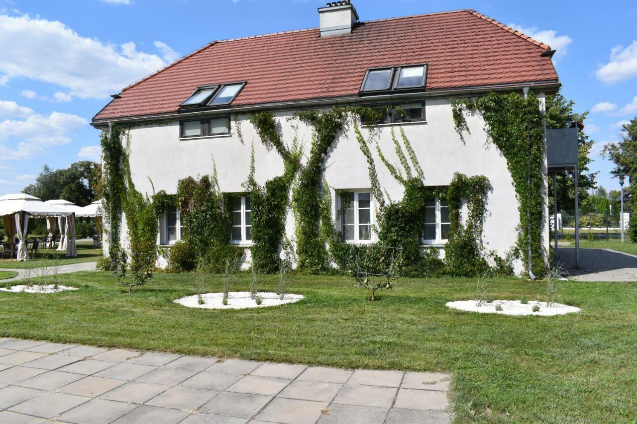 فندق Eco Nieborów المظهر الخارجي الصورة